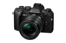 OM SYSTEM OM-5+4,0/12-45 mm PRO schwarz Kamerakit