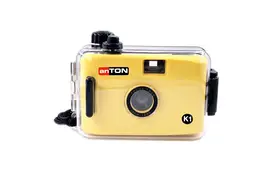 anTON K1 gelb, Kleinbildkamera mit Unterwassergehäuse